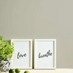 Papier Peint En Intissé Odette 37 Papier Peint En Intissé Odette -Home24 Soldes 1000290916 210921 15295801183 MOOD DETAILS P000000001000290916 mood