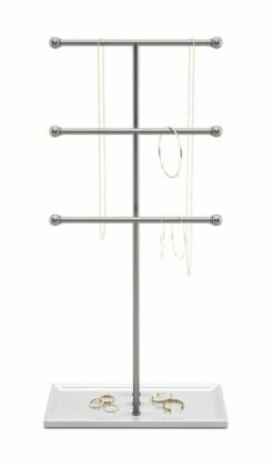 Umbra Porte Bijoux Trigem -Home24 Soldes 115dbc1d841e4069bc7144d03fb71a40.cropped 246 146 491 835.processed