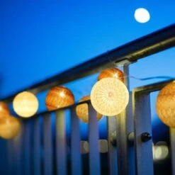 Guirlande Lumineuse LED 10 Boules Coton -Home24 Soldes 18c4396873cd4c4ca0658b850a068e88