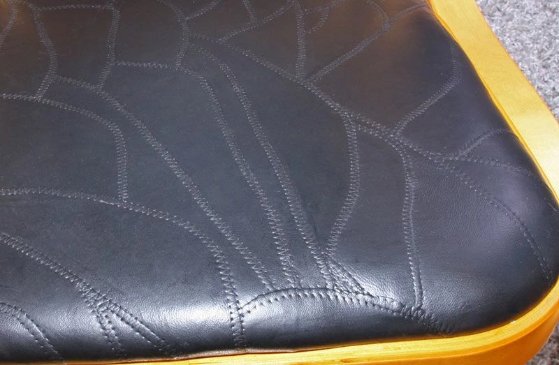 Fauteuil à Bascule M41 6 Fauteuil à Bascule M41 – Image 4