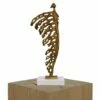 Sculpture Moderne Militant Feather -Home24 Soldes 69aa2beb7ed8439799ff4528995be93a
