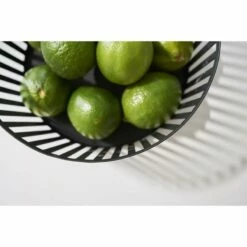 Yamazaki Corbeille à Fruits En Métal Tower -Home24 Soldes 7a7e00fad4c34baea04005b3a7437a1a