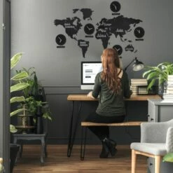 Carte Monde En Bois Avec 5 Horloges -Home24 Soldes a68384a90e1840c6a7ec99d2c821c726