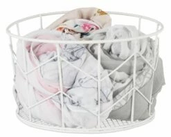 1x Corbeille Fil De Fer Blanche 25 1x Corbeille Fil De Fer Blanche -Home24 Soldes b0c90d5e0a3647479a5ec4e385795bec.cropped 73 164 2438 1956.processed