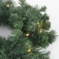 Lot De Sapins De Noël Et Couronne -Home24 Soldes c36ed9f1ed6246568a25a46478830fd9