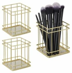 3x Pots à Pinceau De Maquillage Carré -Home24 Soldes c5db7acc329f4d94b9426d846441bf32.cropped 142 65 2360 2398.processed