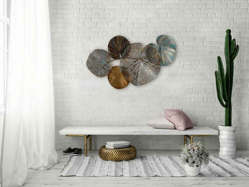 Sculpture Murale Gilded Water Lilies 4 Sculpture Murale Gilded Water Lilies – Image 2