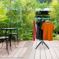 Étendoir Cintre Pliable -Home24 Soldes f82555402e124f7c9c7e3f7bea23e408