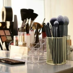 4x Pots à Pinceau De Maquillage Modernes -Home24 Soldes ffd2aa4f955f46719662fc8e769f81fd 4